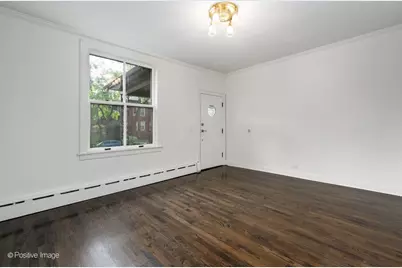 11334 S Saint Lawrence Avenue, Chicago, IL 60628 - Photo 3