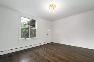 11334 S St Lawrence Ave, Chicago, IL 60628 - Photo 3