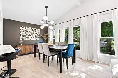 521 Lavergne Avenue, Wilmette, IL 60091 - Photo 3