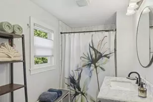8002 Blivin St, Spring Grove, IL 60081 - Photo 13