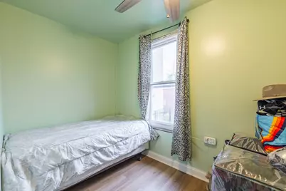 6733 S Campbell Avenue, Chicago, IL 60629 - Photo 15