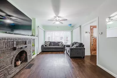 6733 S Campbell Avenue, Chicago, IL 60629 - Photo 7