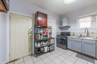 6733 S Campbell Avenue, Chicago, IL 60629 - Photo 17