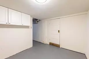 6733 S Campbell Ave, Chicago, IL 60629 - Photo 29