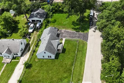 901 Flintwood Court, Round Lake Heights, IL 60073 - Photo 21
