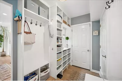 1105 Blackthorn Lane, Northbrook, IL 60062 - Photo 15
