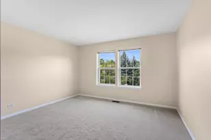 135 Tanglewood Dr, Glen Ellyn, IL 60137 - Photo 21