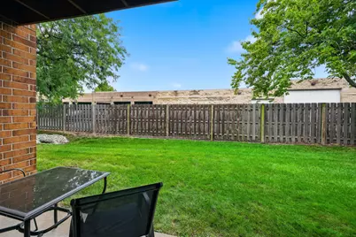 821 Oakton Street #104, Elk Grove Village, IL 60007 - Photo 29