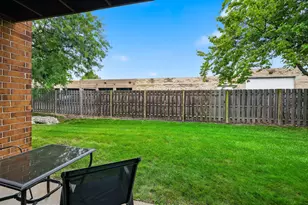 821 Oakton St, Elk Grove Village, IL 60007 - Photo 29