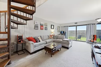 821 Oakton Street #104, Elk Grove Village, IL 60007 - Photo 7