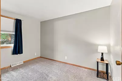 38270 N North Shore Avenue, Beach Park, IL 60087 - Photo 11