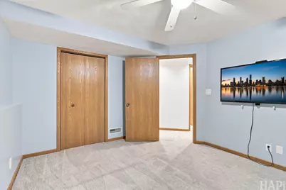 38270 N North Shore Avenue, Beach Park, IL 60087 - Photo 17