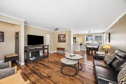 1871 Hawthorne Avenue, Westchester, IL 60154 - Photo 5