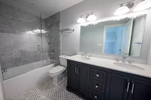 1901 W Berwyn Ave, Chicago, IL 60640 - Photo 11