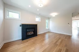 1901 W Berwyn Ave, Chicago, IL 60640 - Photo 15