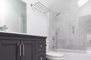 1901 W Berwyn Ave, Chicago, IL 60640 - Photo 27