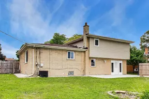 10128 Parke Ave, Oak Lawn, IL 60453 - Photo 35