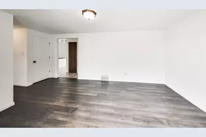 10128 Parke Avenue, Oak Lawn, IL 60453 - Photo 11