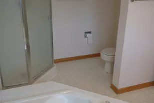 [Address not provided], Crystal Lake, IL 60014 - Photo 19