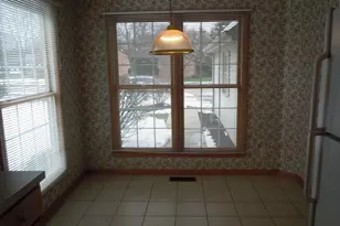 [Address not provided], Crystal Lake, IL 60014 - Photo 11