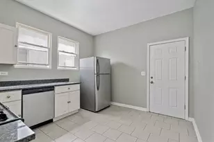 5315 W Monroe St, Chicago, IL 60644 - Photo 7
