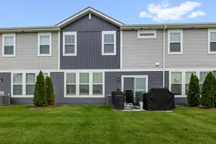 924 Shagbark Ln, West Dundee, IL 60118 - Photo 23