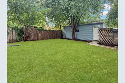 5051 W Berenice Avenue, Chicago, IL 60641 - Photo 31