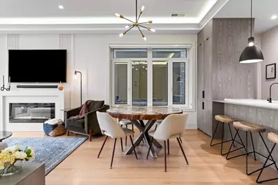 1346 W Walton Street #3W, Chicago, IL 60642 - Photo 3