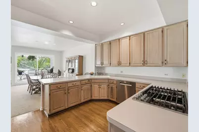 26435 N Ridge Court, Mundelein, IL 60060 - Photo 9