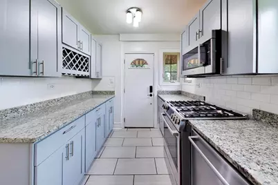 10530 S Leavitt Street, Chicago, IL 60643 - Photo 11