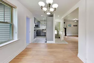 10530 S Leavitt St, Chicago, IL 60643 - Photo 9