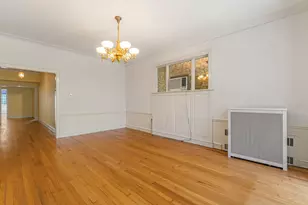 5757 S Kenwood Ave, Chicago, IL 60637 - Photo 9