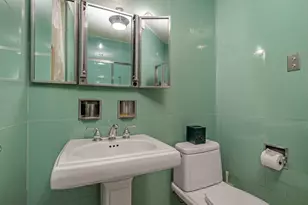 5757 S Kenwood Ave, Chicago, IL 60637 - Photo 17