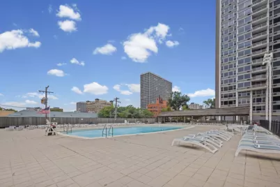 4250 N Marine Drive #2730, Chicago, IL 60613 - Photo 13