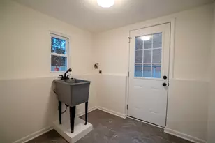291 Division St, Melrose Park, IL 60160 - Photo 19