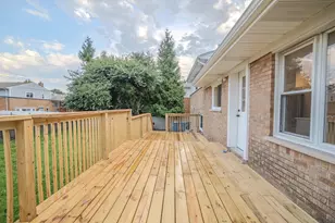 291 Division St, Melrose Park, IL 60160 - Photo 25