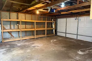 9409 Linder Ave, Skokie, IL 60077 - Photo 31