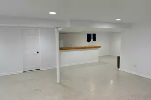 9409 Linder Ave, Skokie, IL 60077 - Photo 17