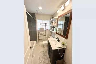 5536 N Major Avenue #1, Chicago, IL 60630 - Photo 11