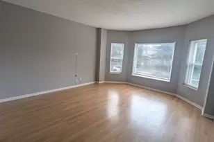 9211 S Laflin St, Chicago, IL 60620 - Photo 3