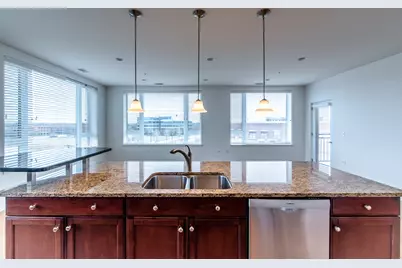 850 Village Center Drive #306, Burr Ridge, IL 60527 - Photo 9