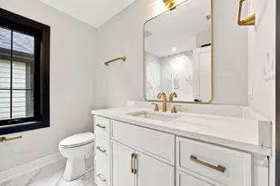 9233 Crescent Ct, Oak Lawn, IL 60453 - Photo 35