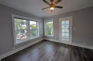 1457 W Foster Ave, Chicago, IL 60640 - Photo 13