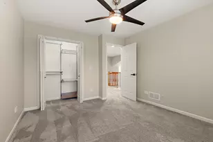 5000 Vernon Park Pl, Lisle, IL 60532 - Photo 33