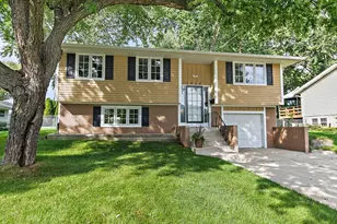 1804 Syracuse Ln, Schaumburg, IL 60193 - Photo 3