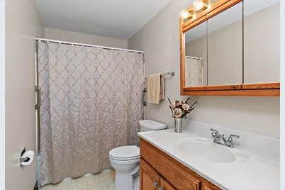 1804 Syracuse Lane, Schaumburg, IL 60193 - Photo 15