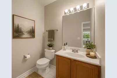 5450 Alexandria Drive, Lake in the Hills, IL 60156 - Photo 11