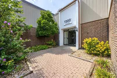 7300 Fairview Avenue #206, Downers Grove, IL 60516 - Photo 3