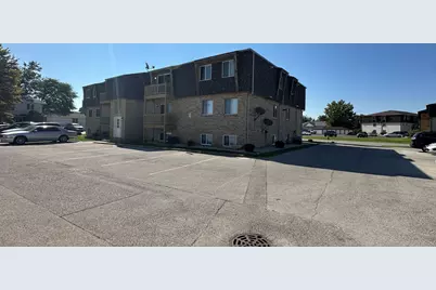 2390 Bicentennial Avenue #12, Crest Hill, IL 60403 - Photo 21
