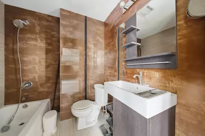 2500 W Walton Street, Chicago, IL 60622 - Photo 19